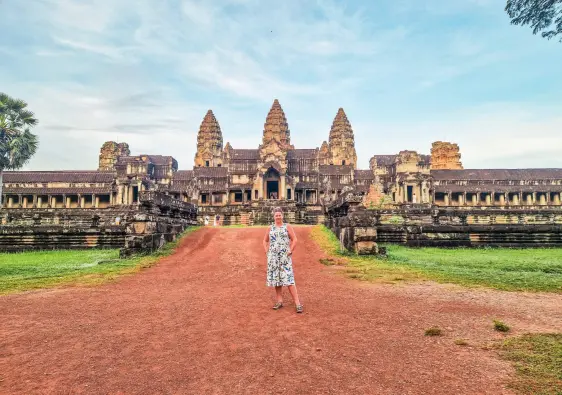 Em in front of Angkor Wat