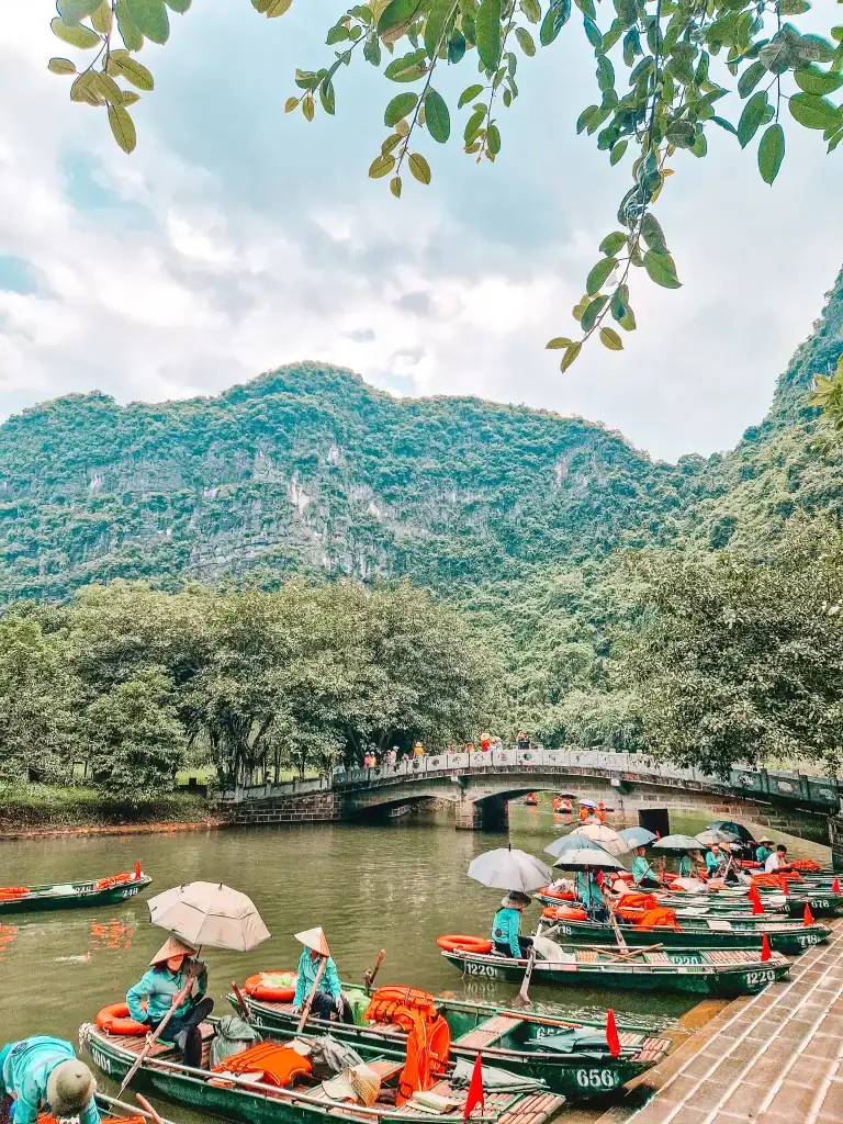 Trang An Vs Tam Coc: Which Ninh Binh Boat Tour Is Better?
